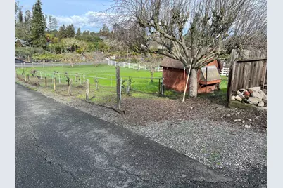 504 W Railroad Avenue, Cotati, CA 94931 - Photo 28