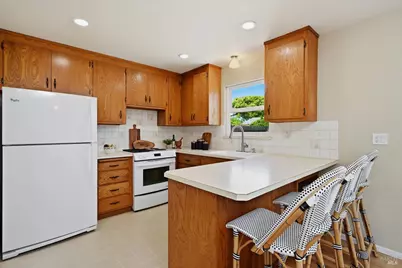 802 Pueblo Avenue, Napa, CA 94558 - Photo 4