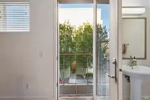 352 City Center Dr, Rohnert Park, CA 94928 - Photo 10