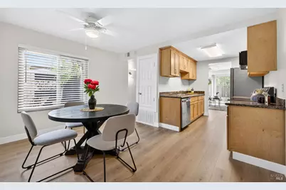 624 Simpson Street, Santa Rosa, CA 95401 - Photo 6