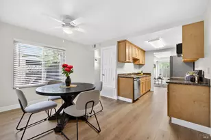 624 Simpson St, Santa Rosa, CA 95401 - Photo 6