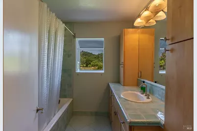 1550 Yountville Cross Road, Yountville, CA 94599 - Photo 32