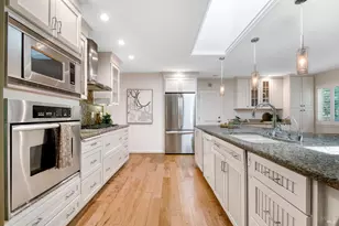 1982 Benton Ln, Novato, CA 94945 - Photo 12