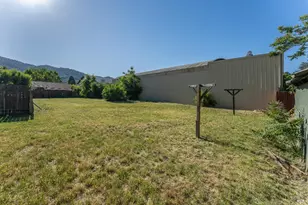 160 Thomas St, Ukiah, CA 95482 - Photo 2