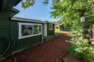 160 Thomas St, Ukiah, CA 95482 - Photo 20