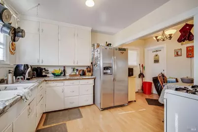 3160 Sunridge Drive, Santa Rosa, CA 95409 - Photo 28