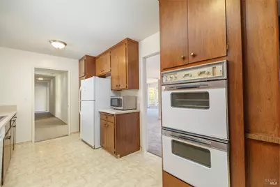 132 Peacock Drive, San Rafael, CA 94901 - Photo 6