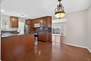 1712 Weaverly Dr, Petaluma, CA 94954 - Photo 8