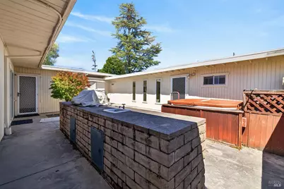 495 Country Club Drive, Santa Rosa, CA 95401 - Photo 32
