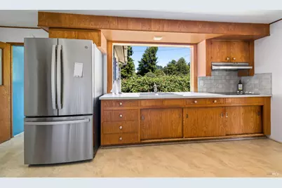 18200 Georges Lane, Fort Bragg, CA 95437 - Photo 14
