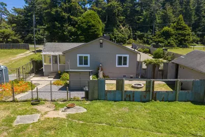 18200 Georges Lane, Fort Bragg, CA 95437 - Photo 42