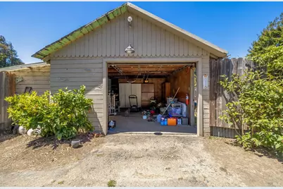 18200 Georges Lane, Fort Bragg, CA 95437 - Photo 32