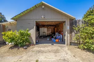 18200 Georges Ln, Fort Bragg, CA 95437 - Photo 32