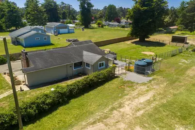 18200 Georges Lane, Fort Bragg, CA 95437 - Photo 44