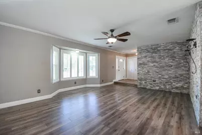 255 Diane Place, Dixon, CA 95620 - Photo 6