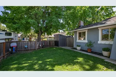 400 Corte Cadiz, Vacaville, CA 95688 - Photo 8
