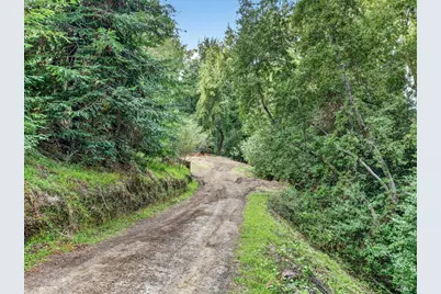 31 Red Rock Way, San Rafael, CA 94903 - Photo 10