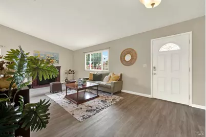 817 White Wing Lane, Suisun City, CA 94585 - Photo 10