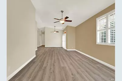 266 Bartlett Lane, Vacaville, CA 95687 - Photo 6