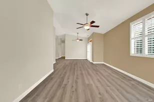 266 Bartlett Ln, Vacaville, CA 95687 - Photo 6