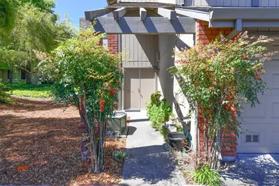 3007 Loma Court, Santa Rosa, CA 95405 - Photo 2
