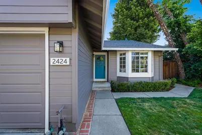 2424 Shoreline Drive, Napa, CA 94558 - Photo 12