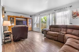 937 Kingwood St, Santa Rosa, CA 95401 - Photo 4