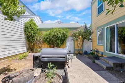 937 Kingwood Street, Santa Rosa, CA 95401 - Photo 30