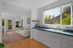 727 Sir Francis Drake Blvd, San Anselmo, CA 94960 - Photo 16