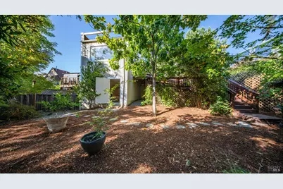 727 Sir Francis Drake Boulevard, San Anselmo, CA 94960 - Photo 40