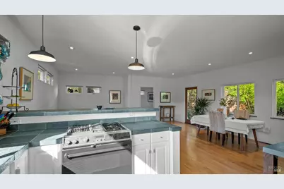 727 Sir Francis Drake Boulevard, San Anselmo, CA 94960 - Photo 14
