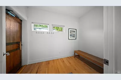 727 Sir Francis Drake Boulevard, San Anselmo, CA 94960 - Photo 2