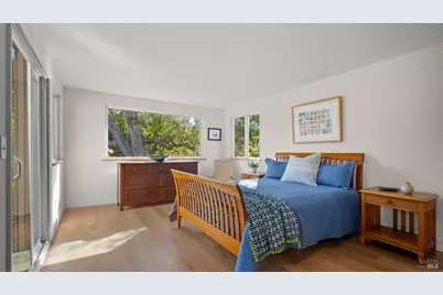 727 Sir Francis Drake Boulevard, San Anselmo, CA 94960 - Photo 24