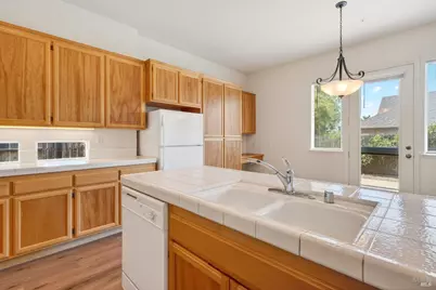 445 Muscat Drive, Cloverdale, CA 95425 - Photo 18