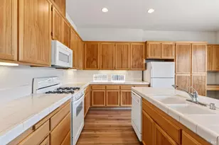 445 Muscat Dr, Cloverdale, CA 95425 - Photo 16
