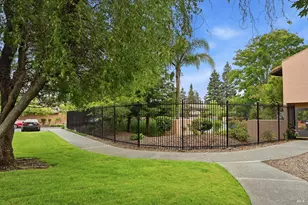 910 Marina Dr, Napa, CA 94559 - Photo 30