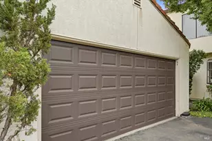 910 Marina Dr, Napa, CA 94559 - Photo 6