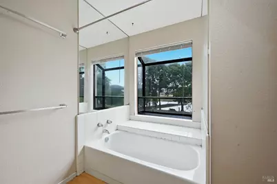 910 Marina Drive, Napa, CA 94559 - Photo 22