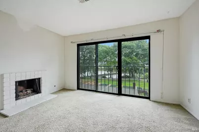 910 Marina Drive, Napa, CA 94559 - Photo 16
