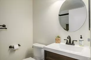 225 Fairoaks Dr, Vacaville, CA 95688 - Photo 20