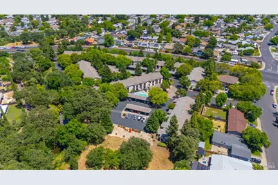 2001 Eastwood Drive #44, Vacaville, CA 95687 - Photo 38