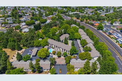 2001 Eastwood Drive #44, Vacaville, CA 95687 - Photo 36