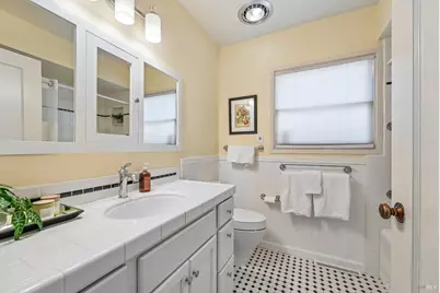536 Orchard Street, Santa Rosa, CA 95404 - Photo 24