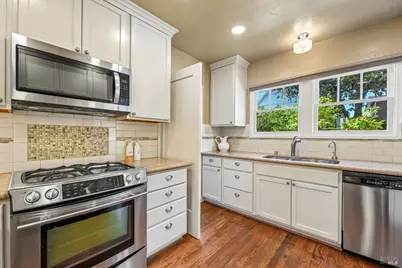 536 Orchard Street, Santa Rosa, CA 95404 - Photo 10
