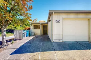 2180 Knolls Dr, Santa Rosa, CA 95405 - Photo 2