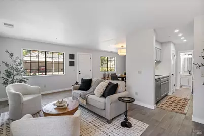 366 Piper Street, Healdsburg, CA 95448 - Photo 2