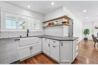 5430 Spain Avenue, Santa Rosa, CA 95409 - Photo 12