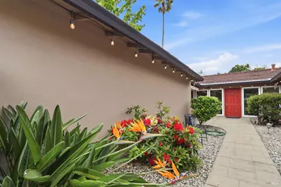 240 Marin Oaks Drive, Novato, CA 94949 - Photo 4