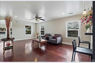 1125 E 5th Street, Benicia, CA 94510 - Photo 24