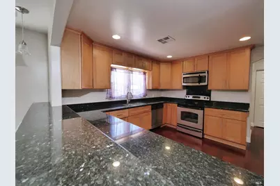 1125 E 5th Street, Benicia, CA 94510 - Photo 10